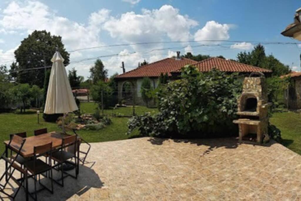 Guesthouse Oasis-Shabla Esterno foto