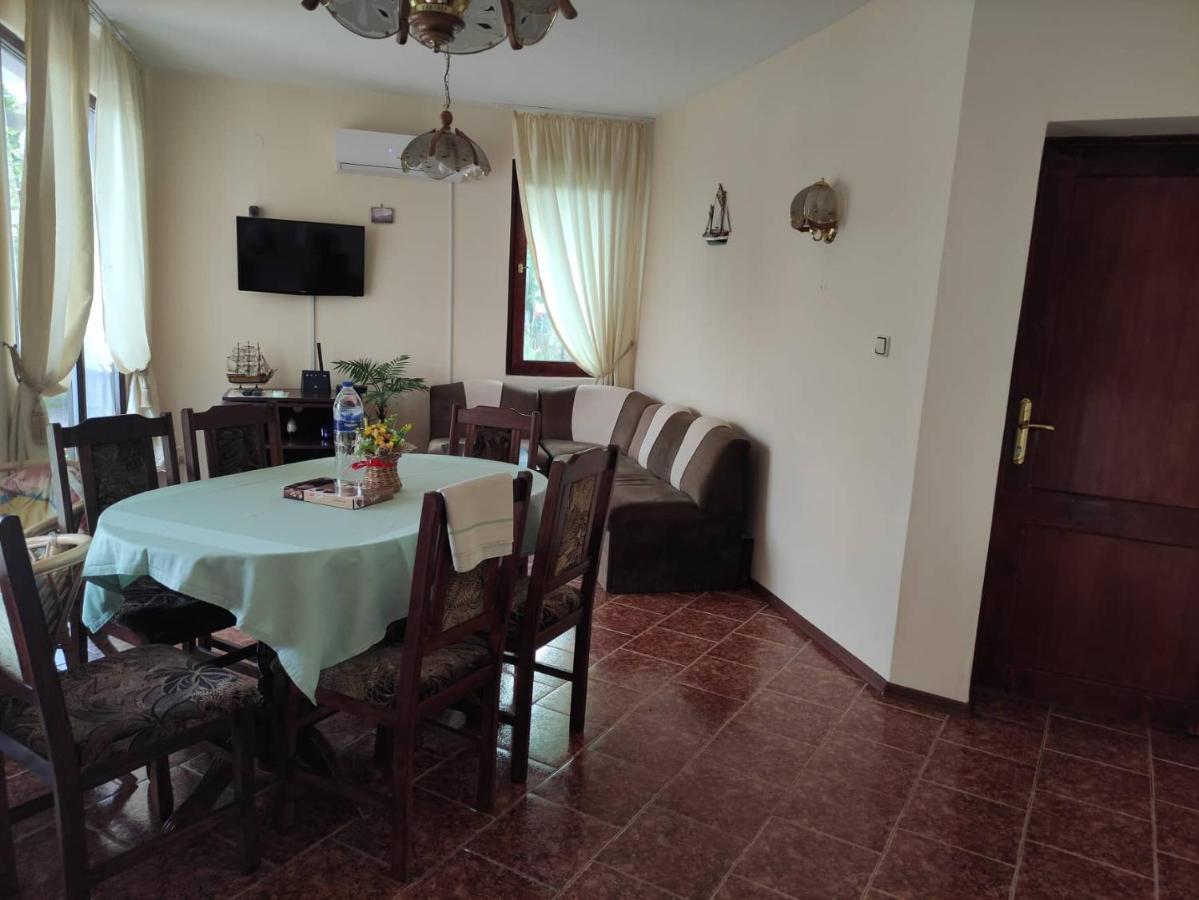 Guesthouse Oasis-Shabla Esterno foto