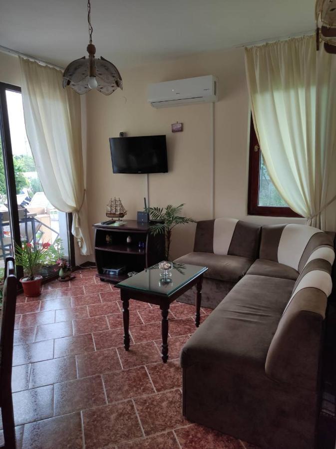 Guesthouse Oasis-Shabla Esterno foto